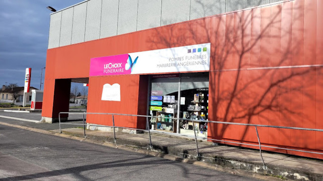 Angeriennes beauvoir-sur-niort